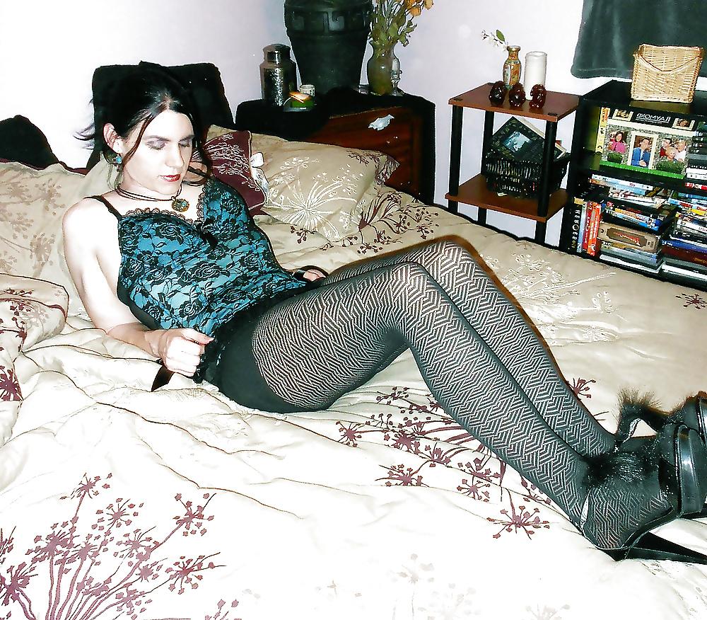 25P Crossdresser 19