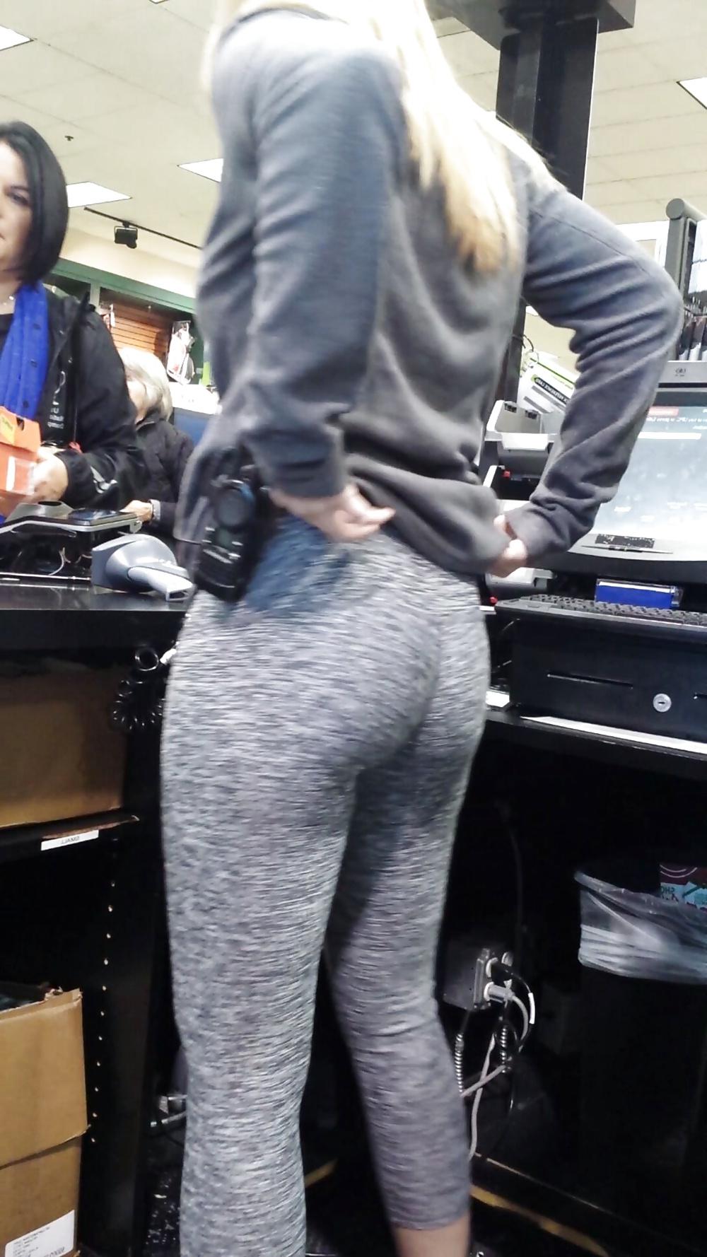 24P Candid cute young blonde in tight leggings yoga pants booty