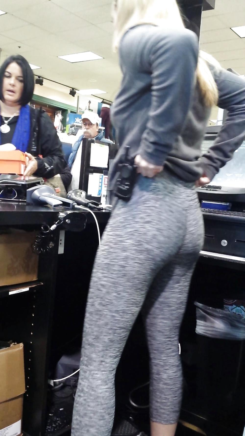 24P Candid cute young blonde in tight leggings yoga pants booty