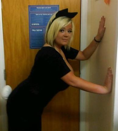 25P English Girl With Massive Breasts