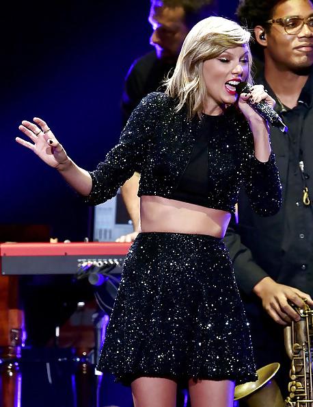 25P Taylor Swift at KIIS FM's Jingle Ball 2014