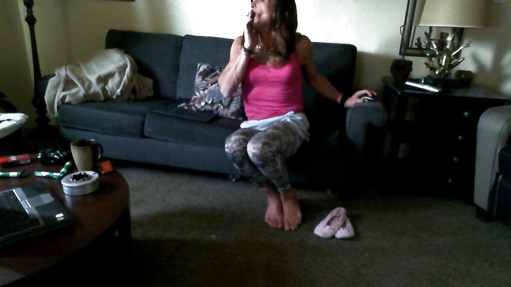 25P Smoking sissy slut crossdresser Lisa Love
