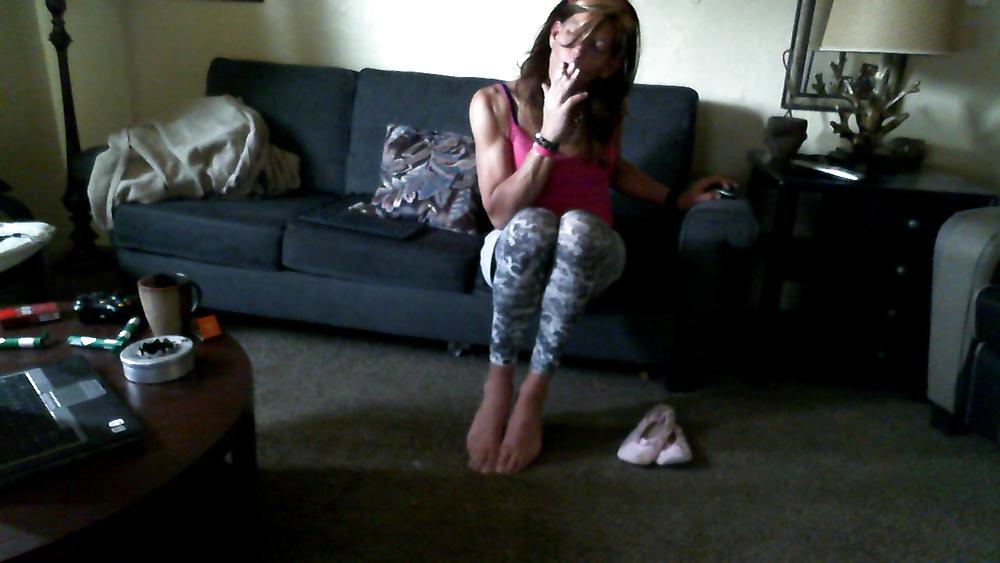 25P Smoking sissy slut crossdresser Lisa Love