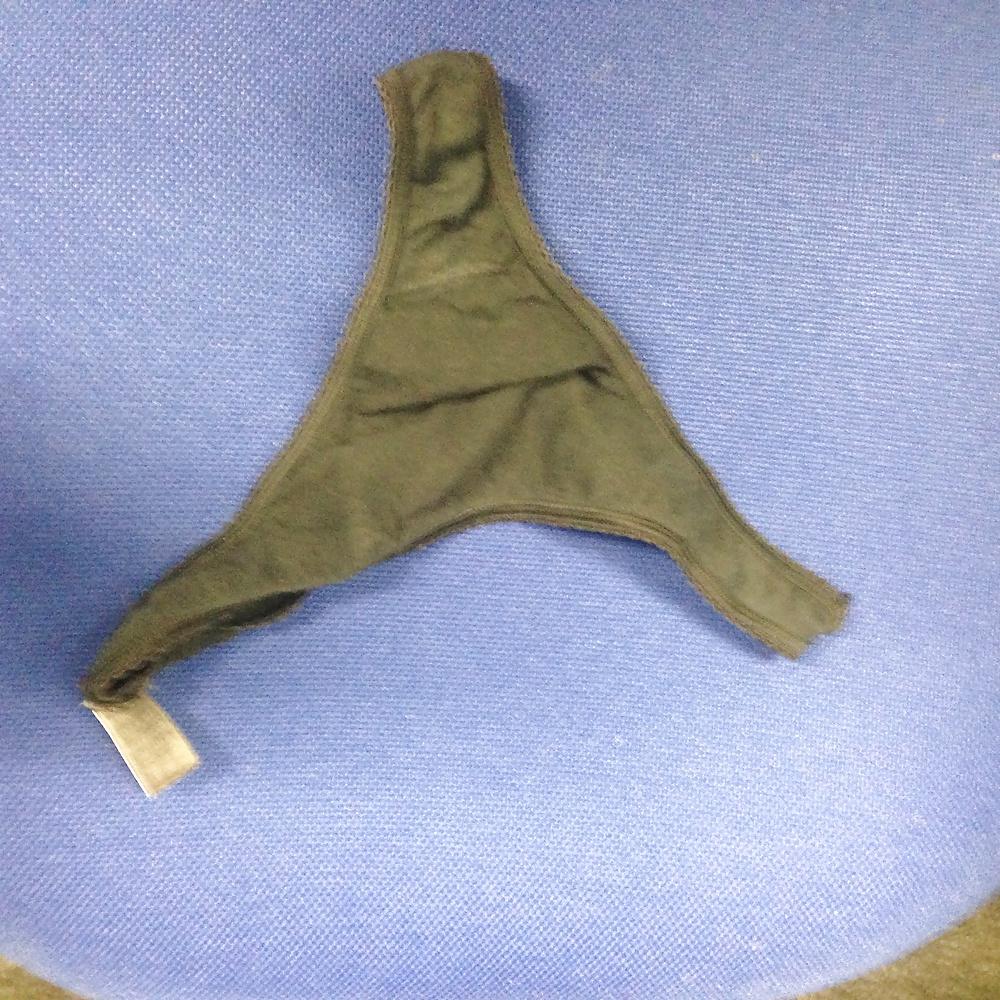 6P My boss's panties