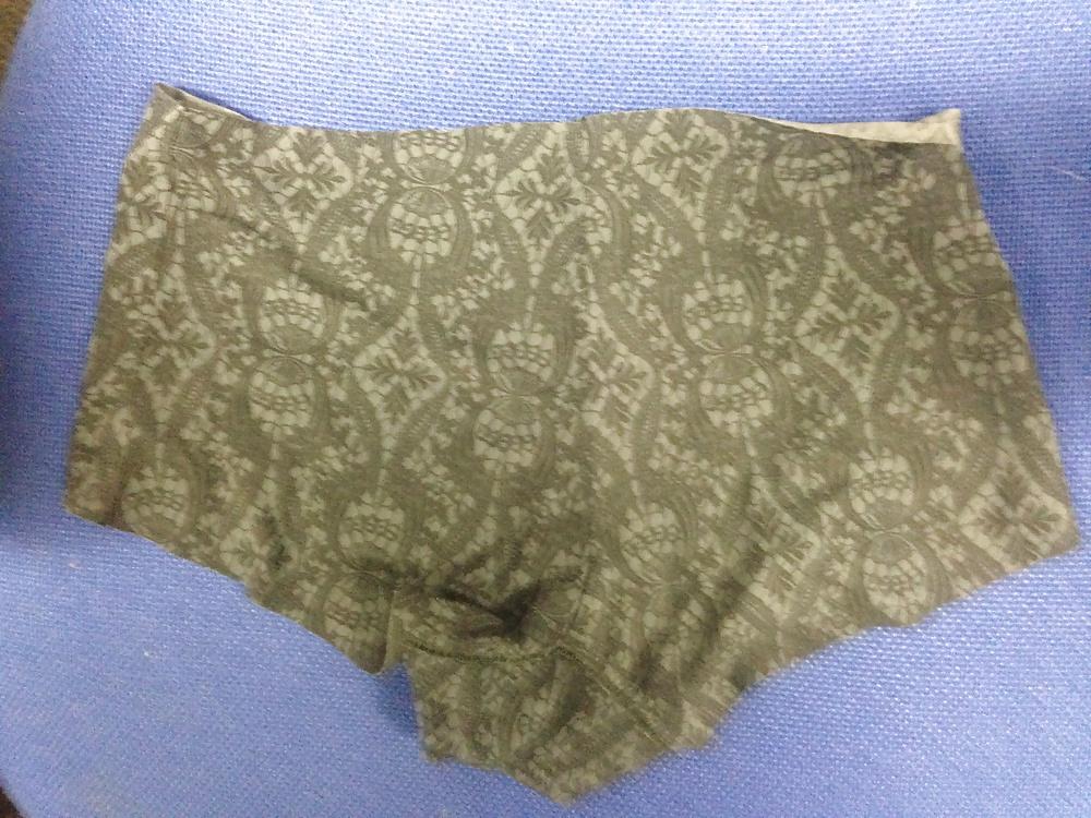 6P My boss's panties