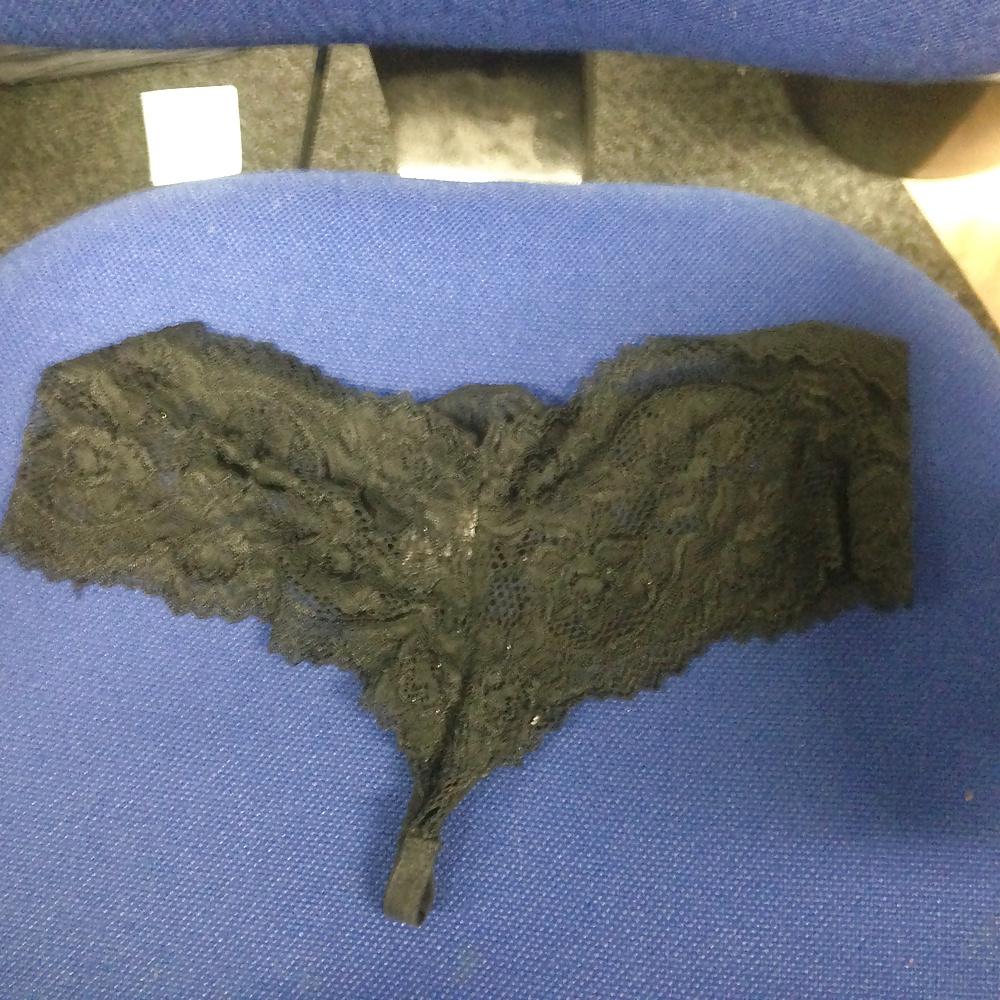 6P My boss's panties