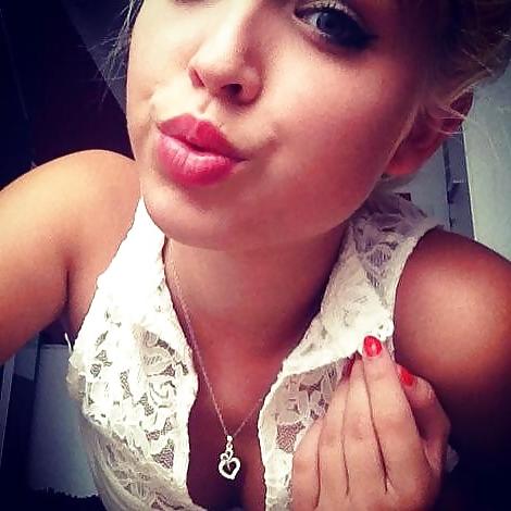 25P German Teen Girls