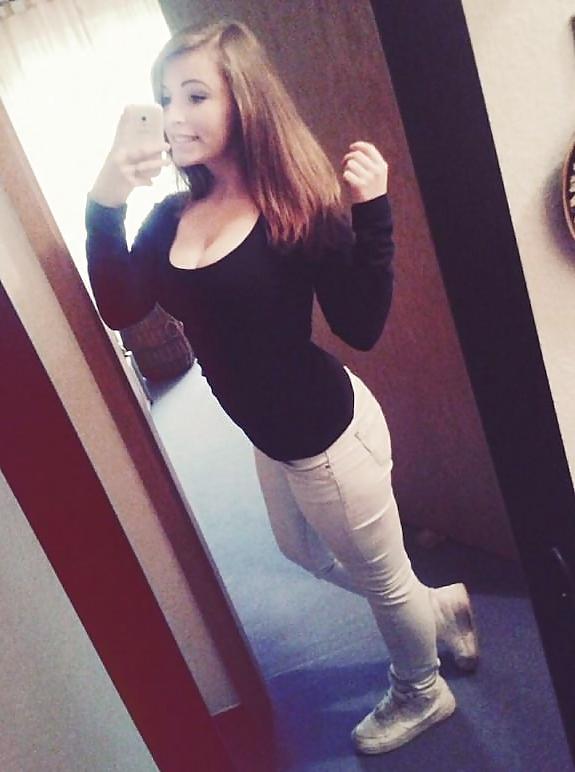 25P German Teen Girls