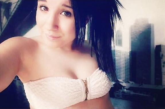 25P German Teen Girls