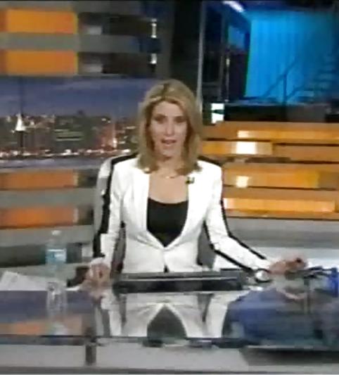 25P Marcia MacMillan - news hottie