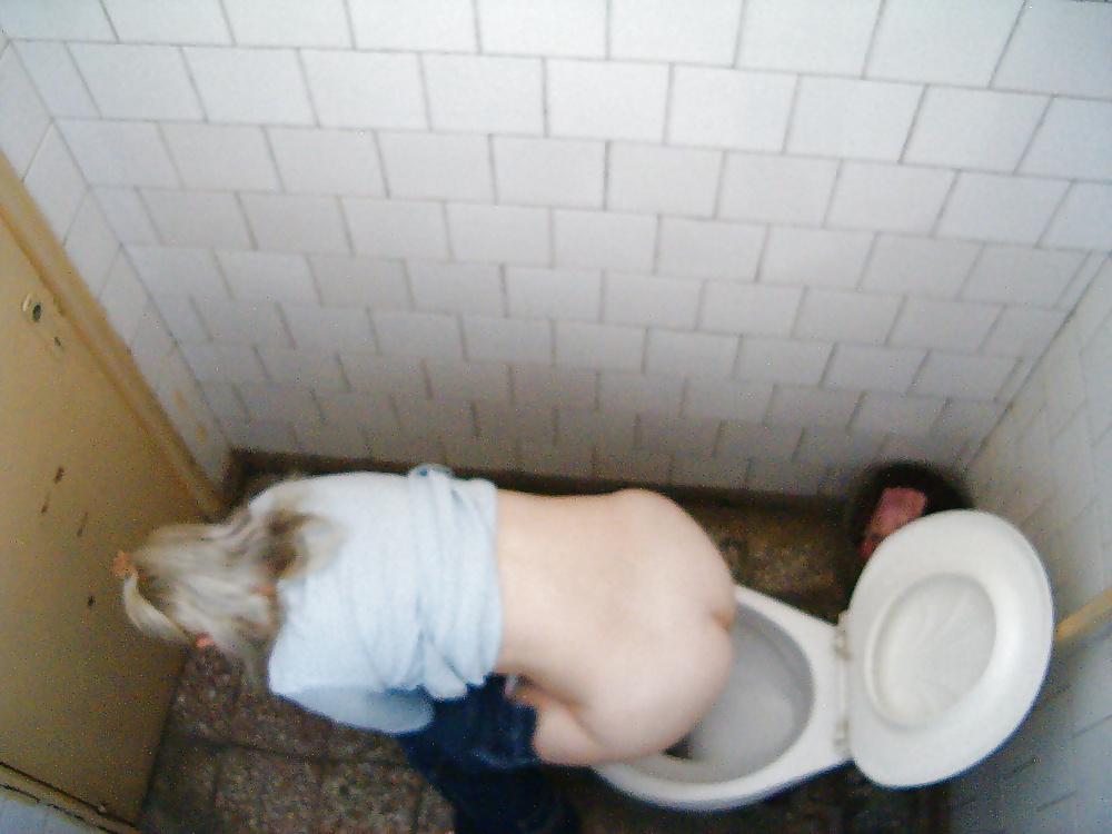 8P Spy toilet big asses