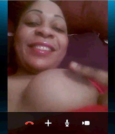 19P French Ebony showing Big Boobs on Skype