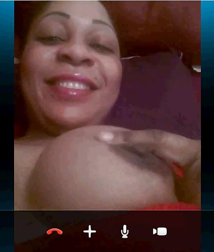 19P French Ebony showing Big Boobs on Skype