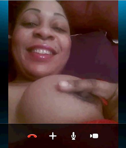 19P French Ebony showing Big Boobs on Skype