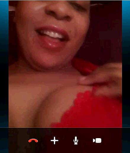 19P French Ebony showing Big Boobs on Skype