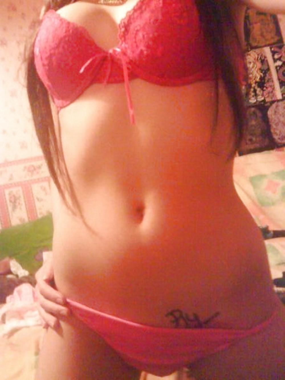 25P Hot Emo Girl 2