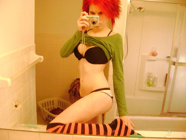 25P Emo girl 2