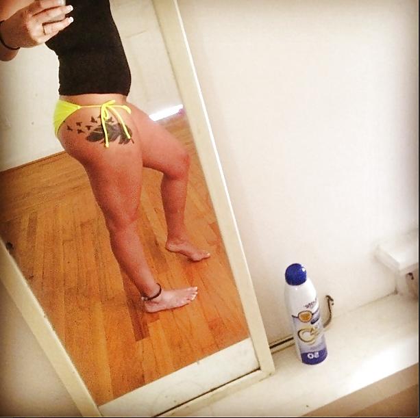 25P Heiße Stripperin