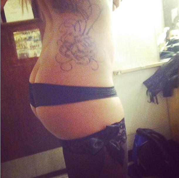 25P Heiße Stripperin