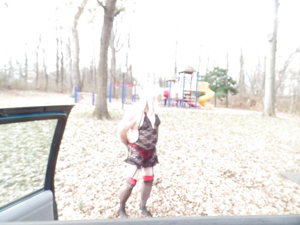 11P Crossdressing in the park