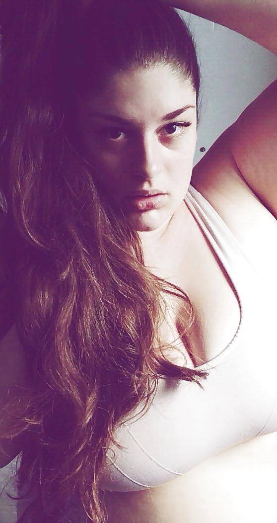 25P Irem Sumakli(big boobs)