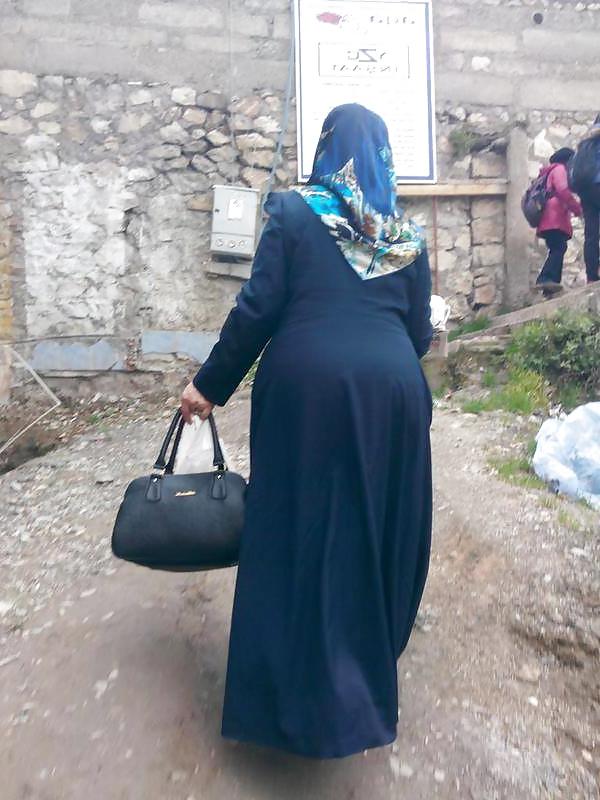 16P Big Ass Moms Hijab 1