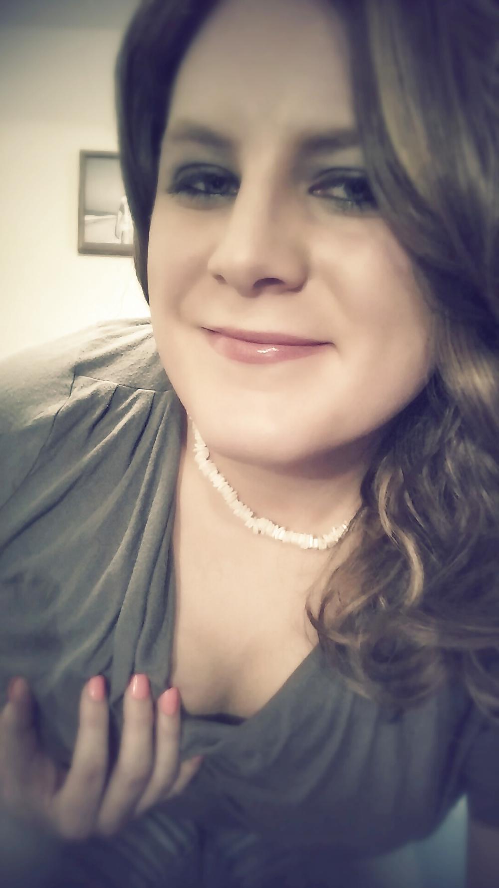 25P Young Crossdresser 