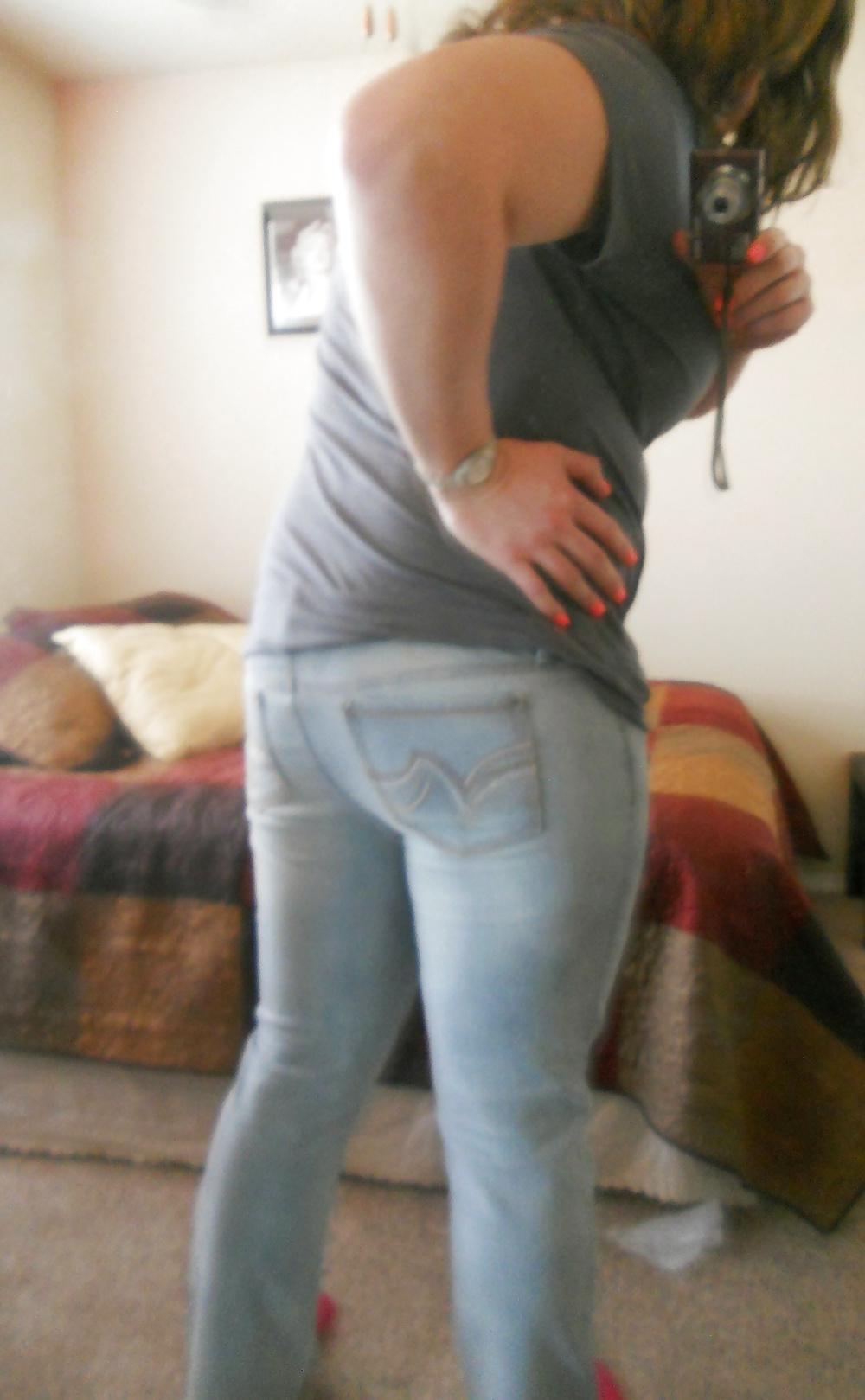 25P Young Crossdresser 