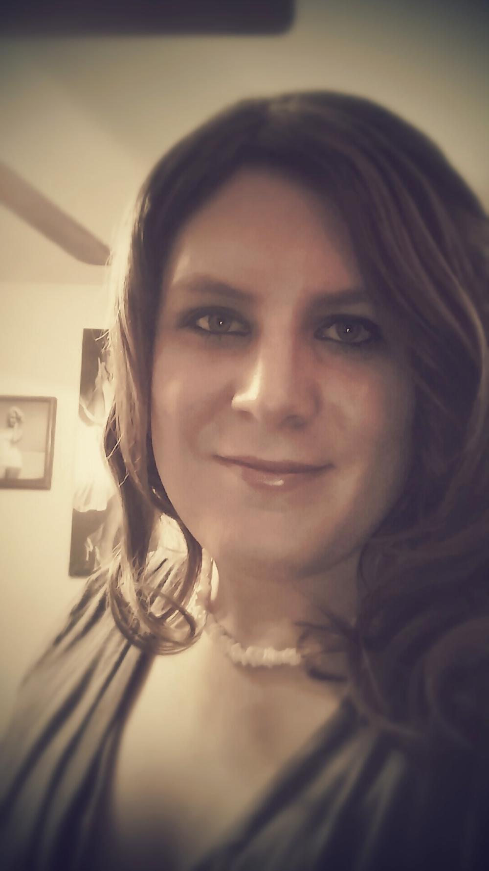 25P Young Crossdresser 