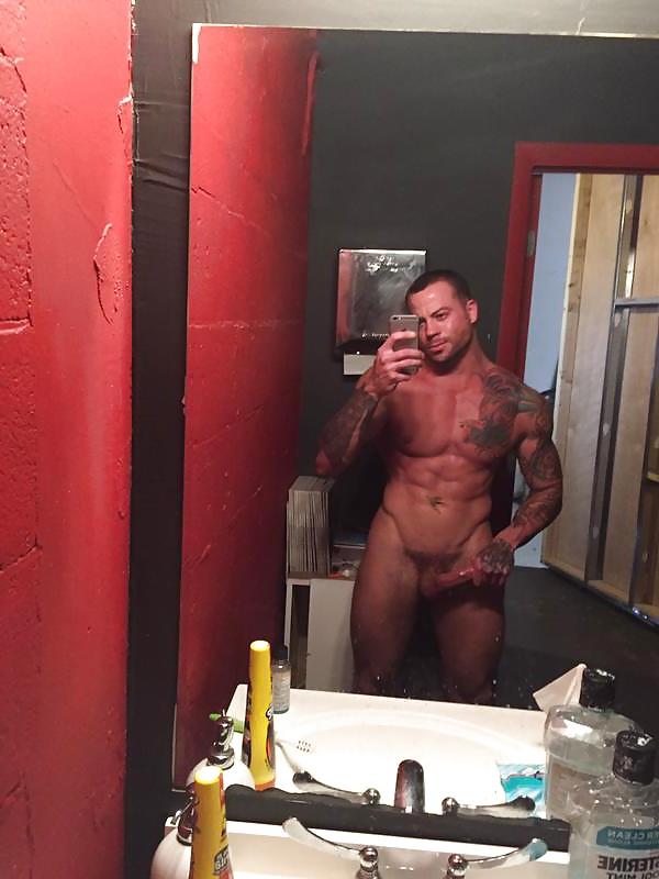 25P Porn selfies, performers, fun, backstage