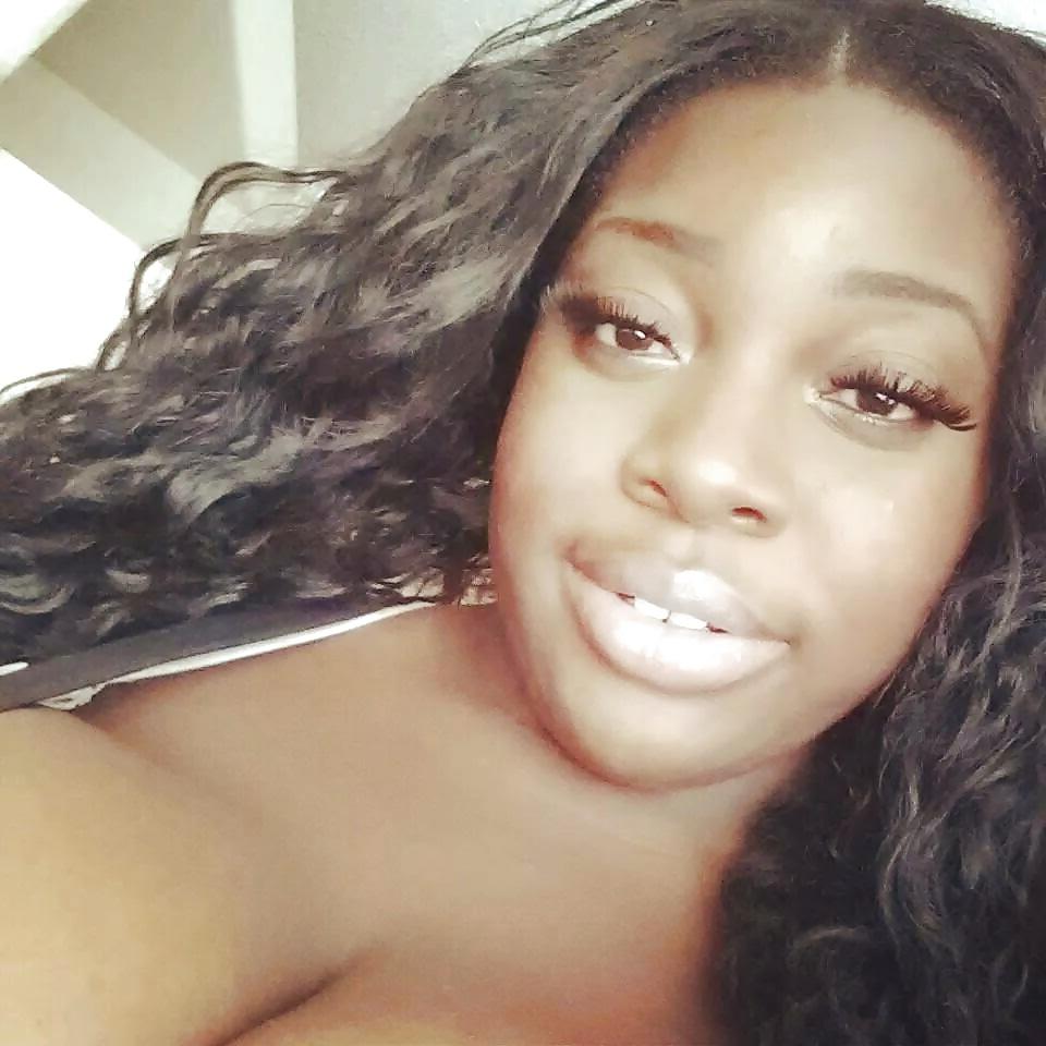 22P BIG BOOBS I LIKE