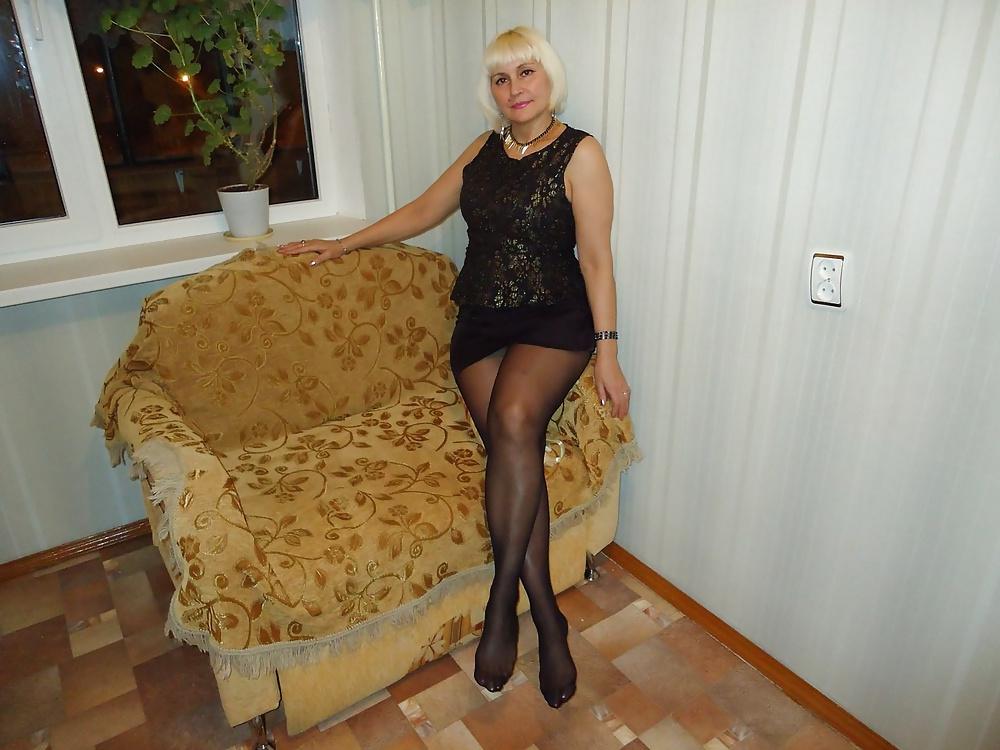 25P Stockings ,tights and high heels 33