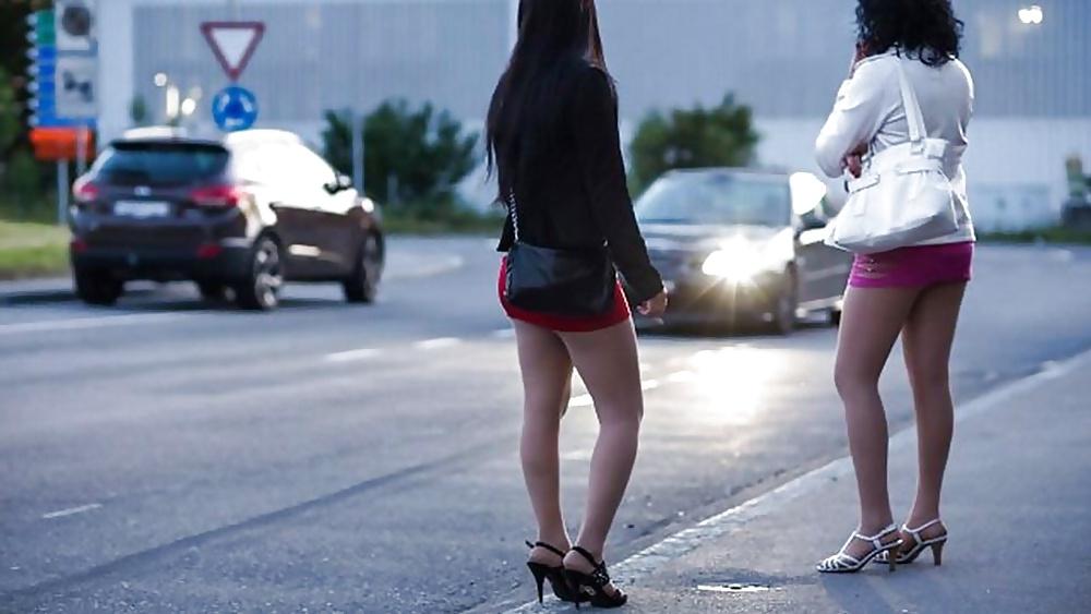25P Street Hookers Prostitutes Escorts