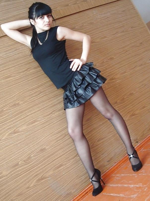 25P Stockings ,tights and high heels 32
