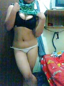 5P Foto Cewek Jilbab Montok Telanjang Bulat