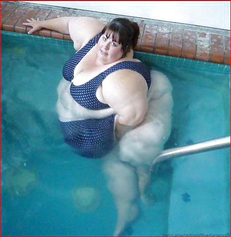 8P Ssbbw JIGGLY ! 