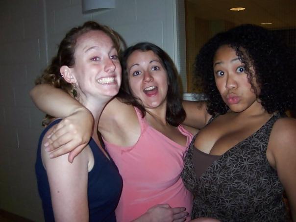 15P Amateurs with big boobs III