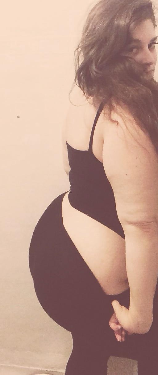 25P Thick white German freak 3