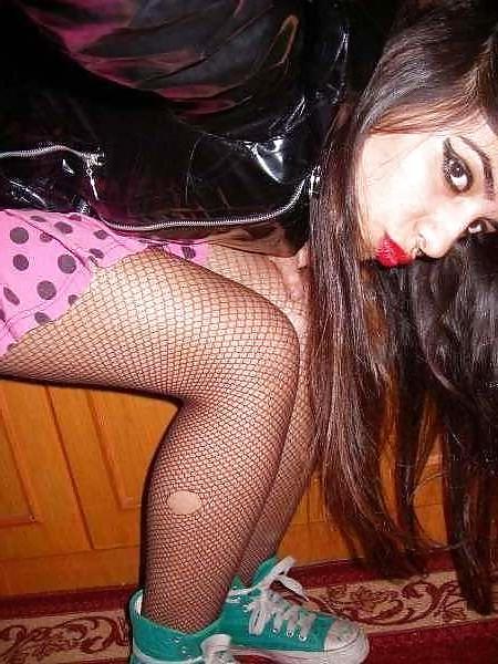 7P Emo Girls