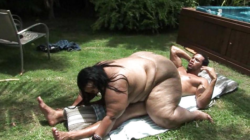 20P Amateur SSBBW Gets Fucked