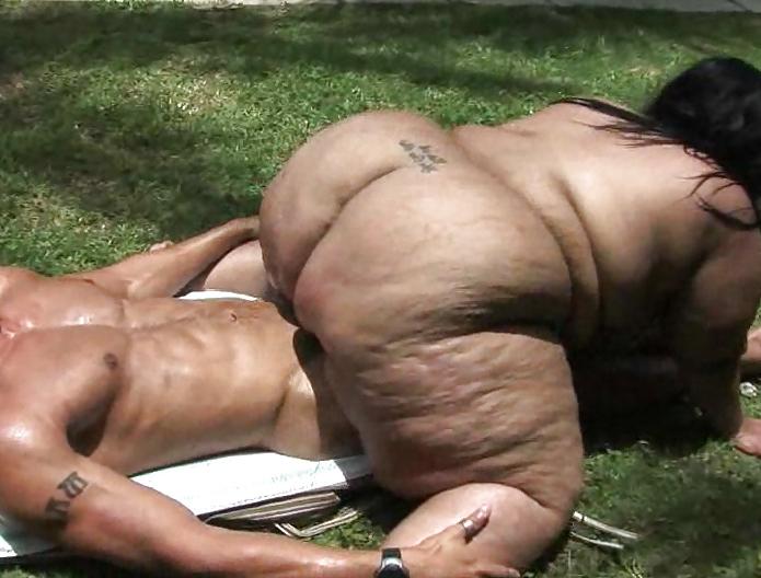 20P Amateur SSBBW Gets Fucked
