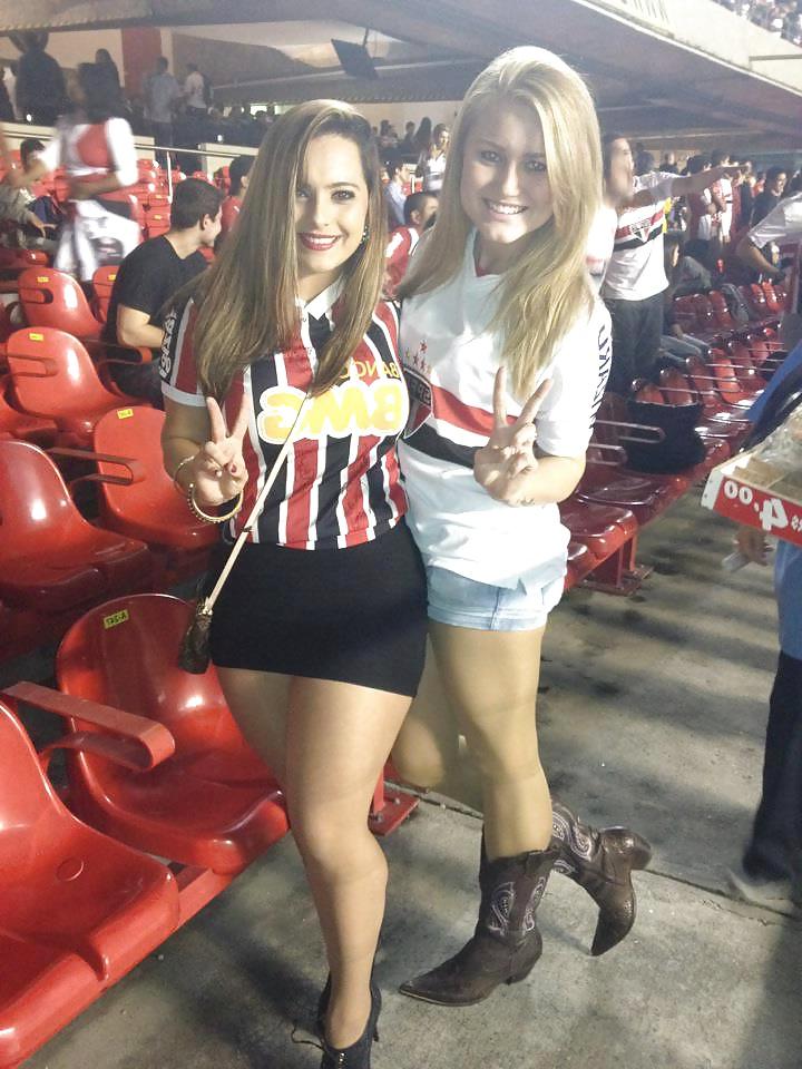 25P Football girls 