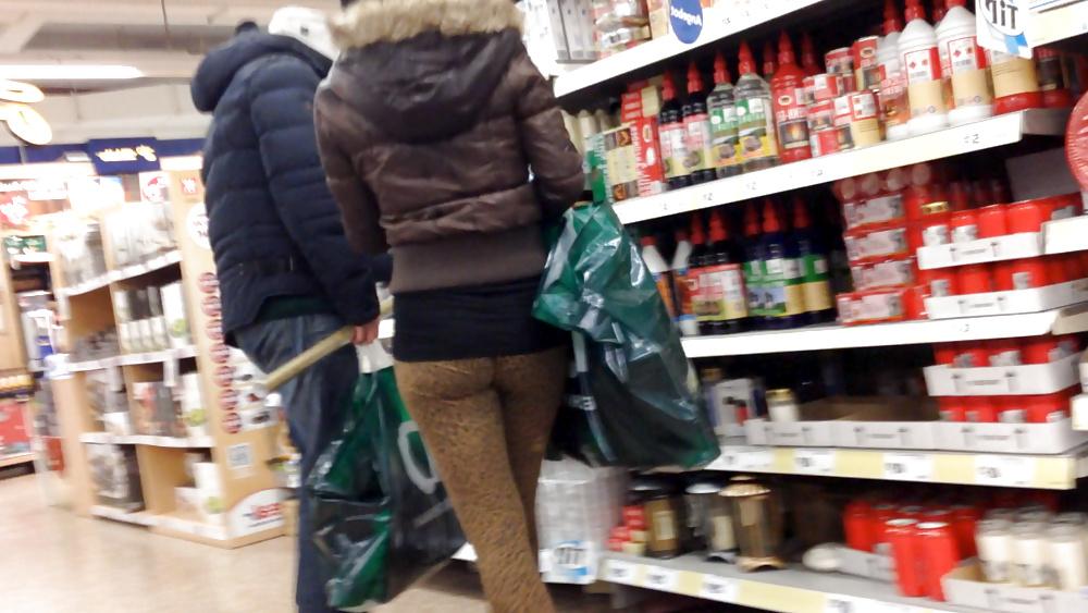 13P Spy at supermarket