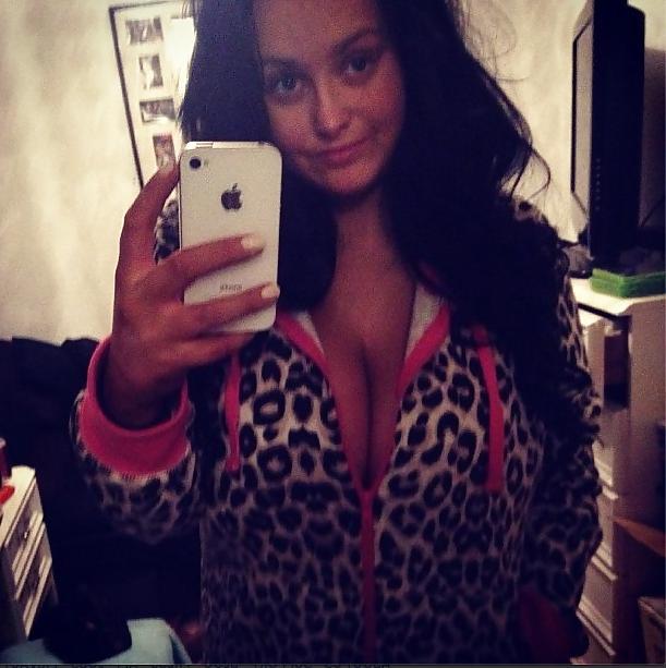 9P English Milf With Big Boobs