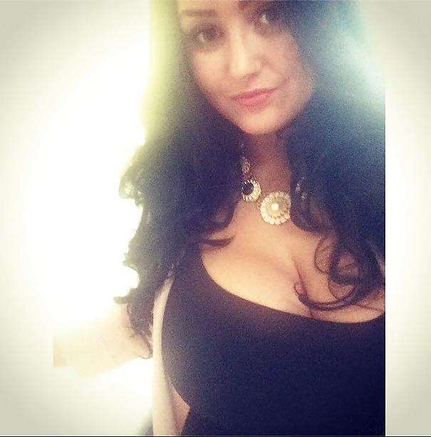 9P English Milf With Big Boobs
