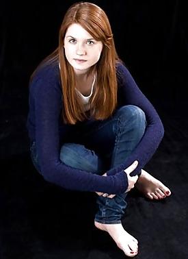 25P Celebrities Bare Feet