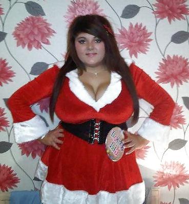 8P English Girl With Big Breasts
