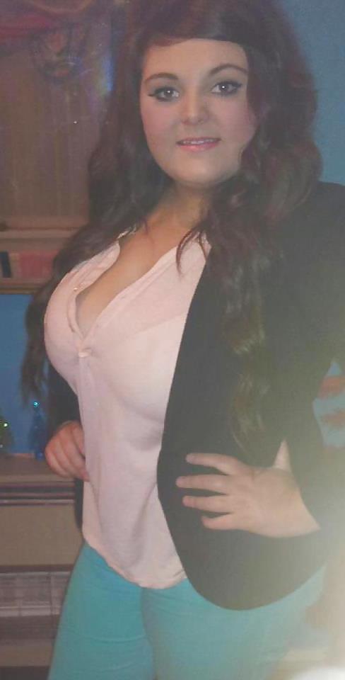 8P English Girl With Big Breasts