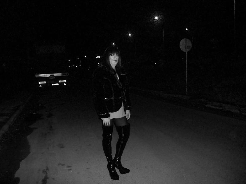 8P Transvestite street prostitutes