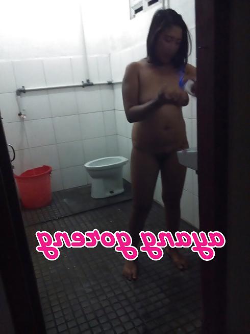 10P Indonesia- tante montok jablay